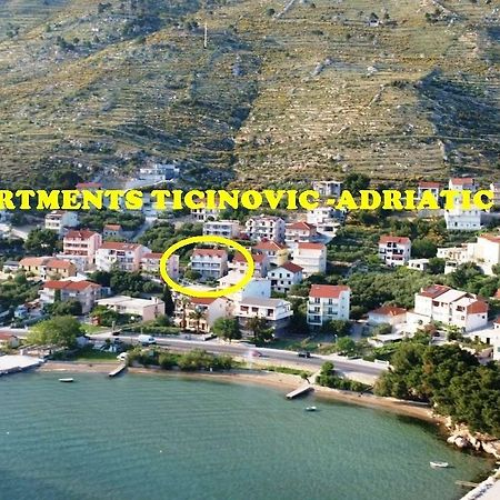 Apartments Ticinovic Omiš Екстериор снимка