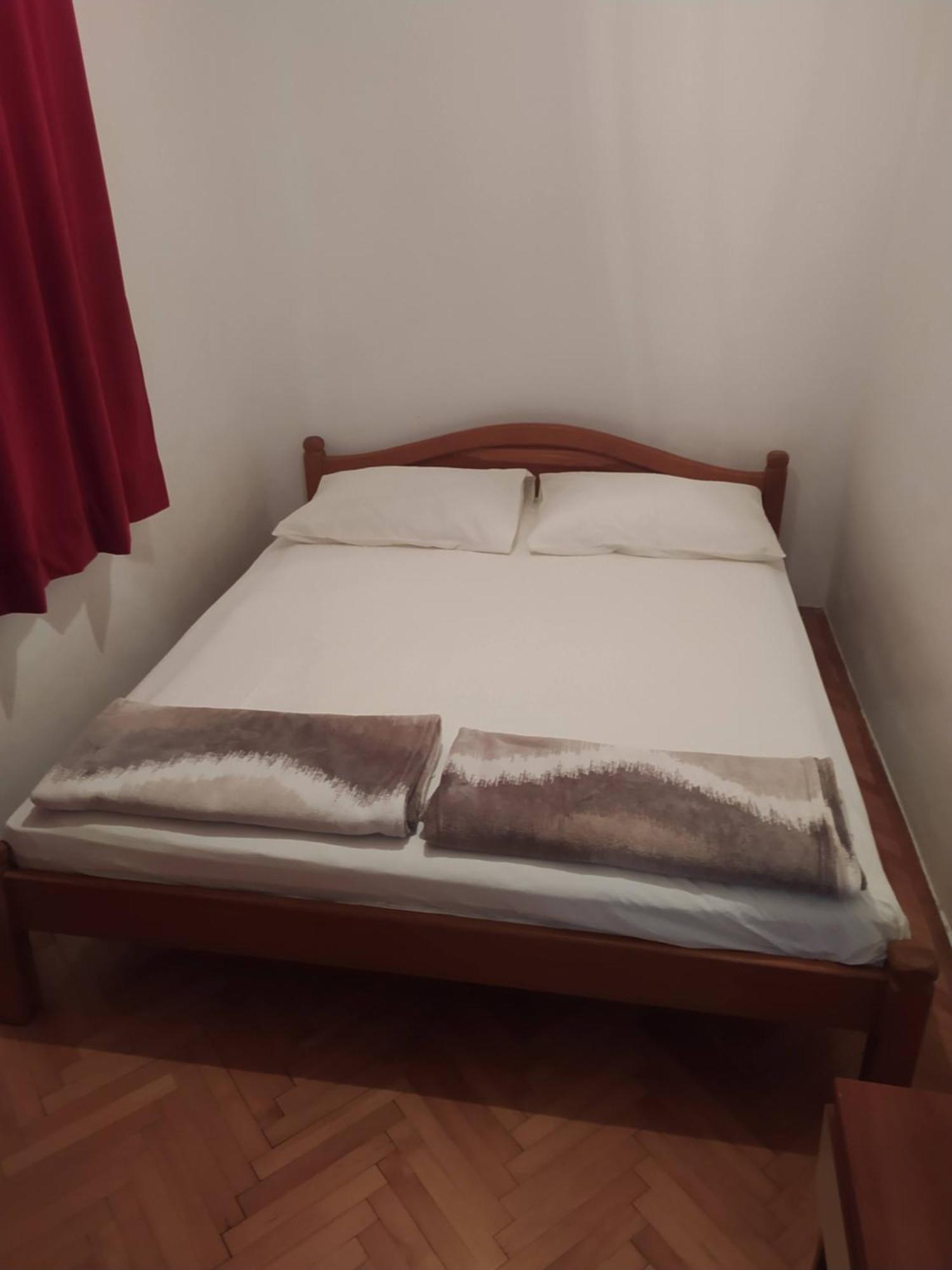Apartments Ticinovic Omiš Екстериор снимка