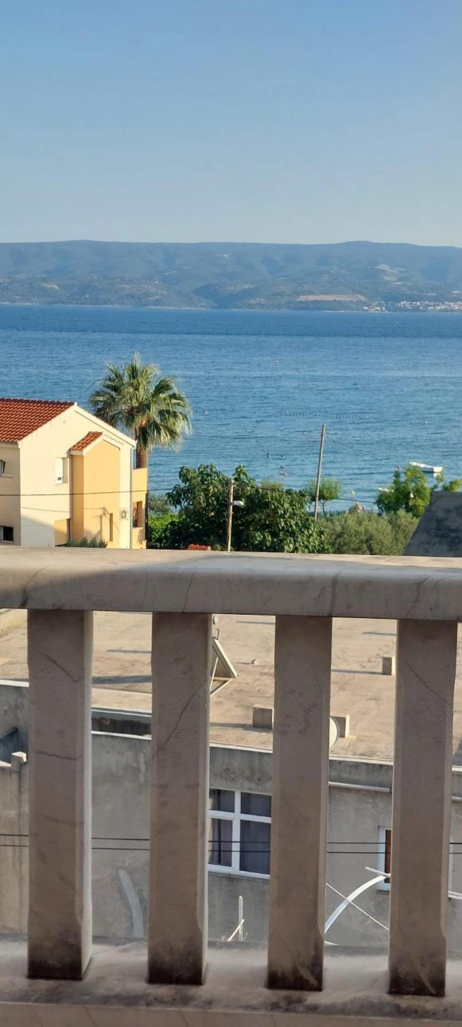 Apartments Ticinovic Omiš Екстериор снимка